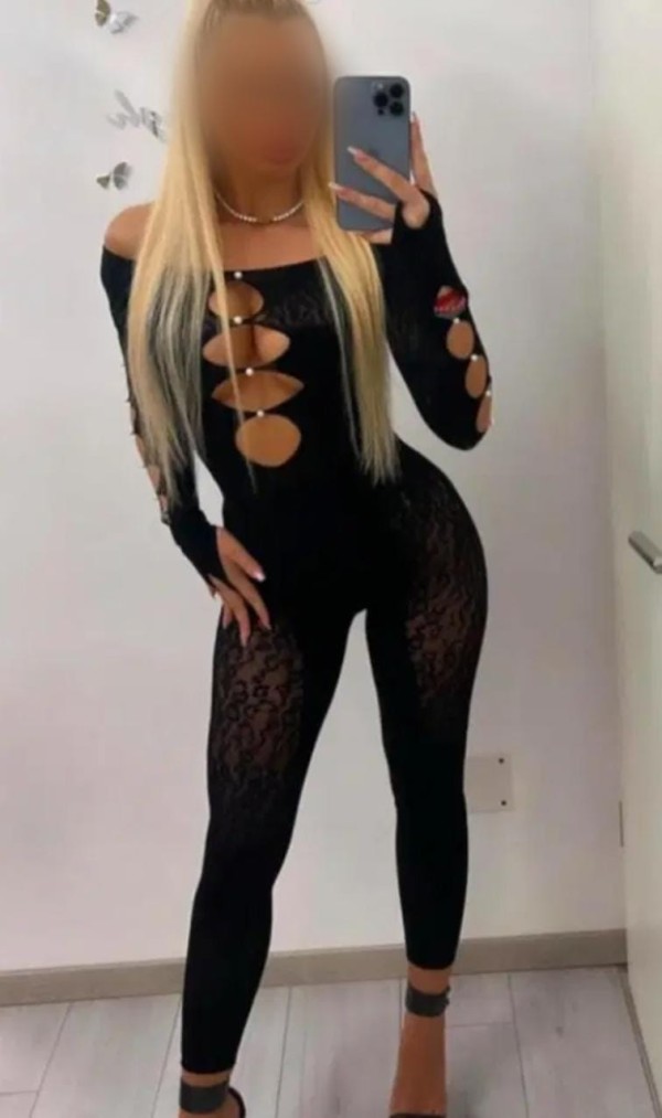 MADURITA CARIÑOSA LLENA DE PLACER CUERPAZO ESPAÑOLA DESDE 30e