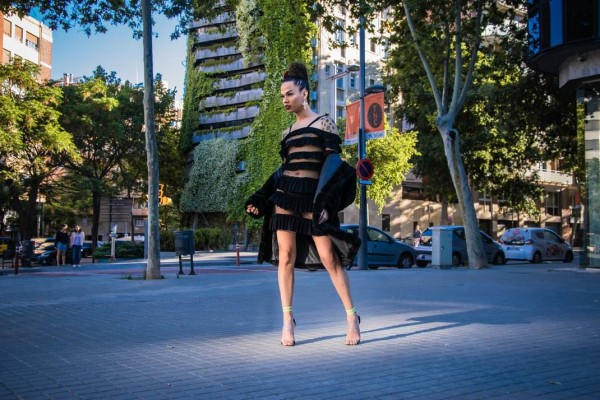 ARIANA TRANS ACTIVA Y MUY CALIENTE EN VALENCIA