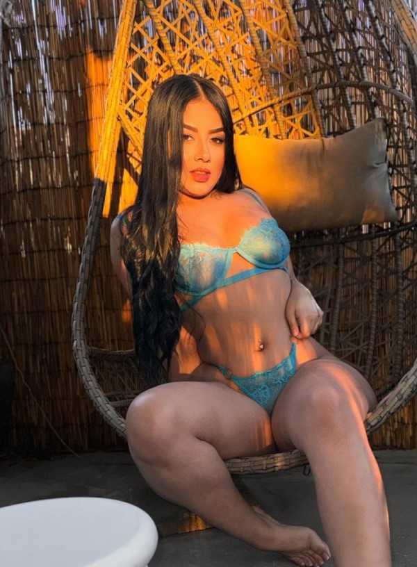 NUEVA EN LA ZONA CARABANCHEL  , MADRID 24 HRS!!613288383.