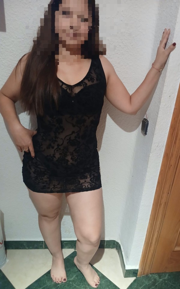 CARINA 30 años, sensual y MUY juguetona…!!!