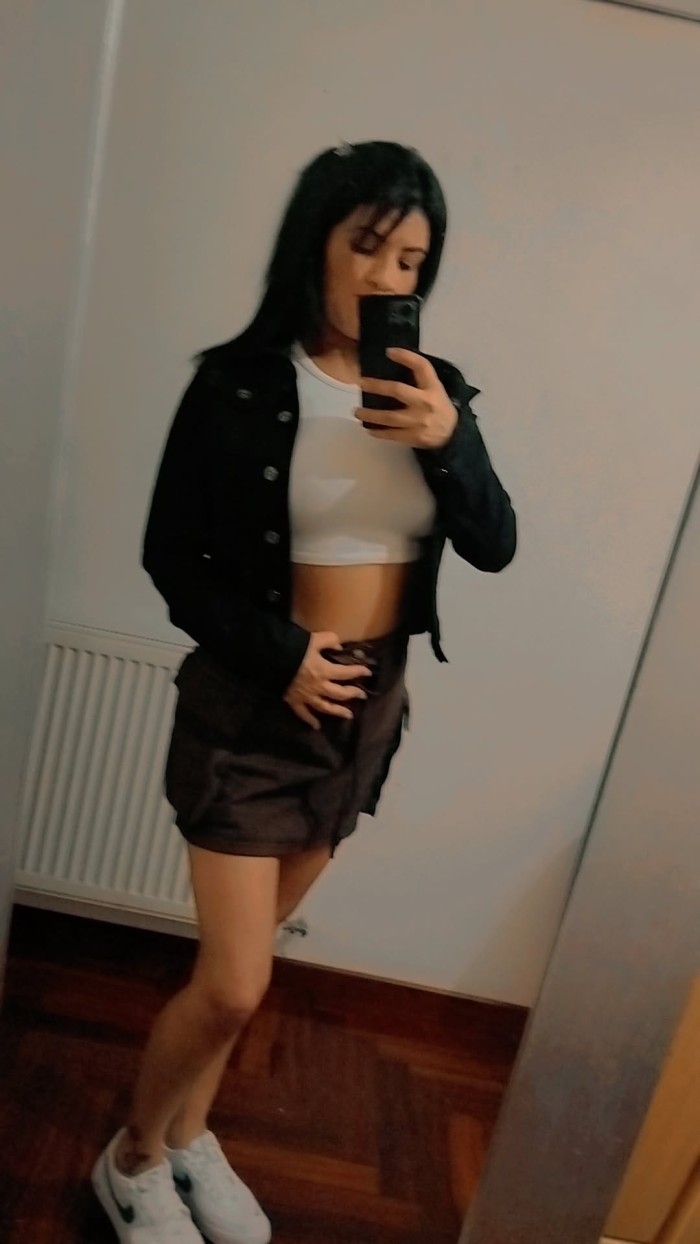 BRASILEÑA FOGOSA, SIMPÁTICA DIVERTIDA