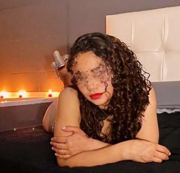 Rubi UNA BOMBA SEXUAL ARDIENTE CACHONDA Y MORBOSA Y MORBOSA