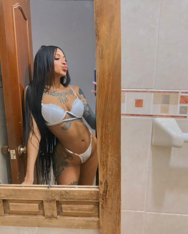 ENCANTO, CARISMA Y PASIÓN  en FUENGIROLA