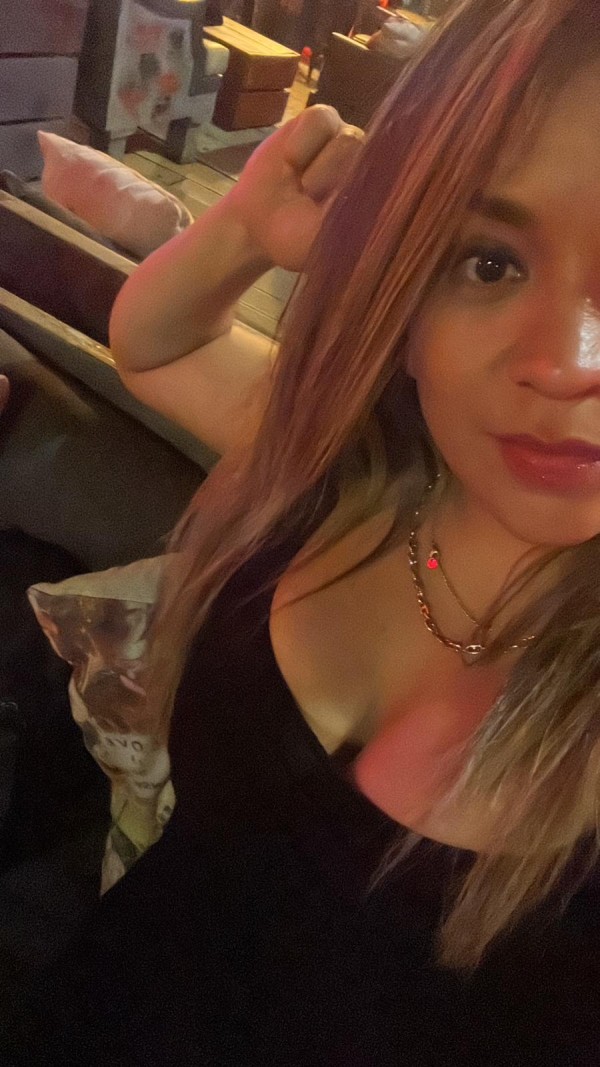 KATHY COLOMBIANA EN SABINILLAS (MANILVA)
