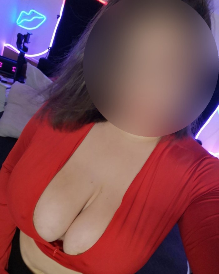 SUPER NOVEDAD MABY UNA CHICA EXUBERANTE