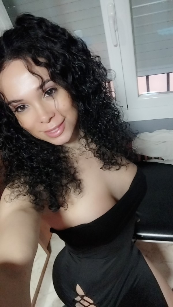 Horario de trabajo de las 9 a las 20h los espero con muchas gaas mmmmm