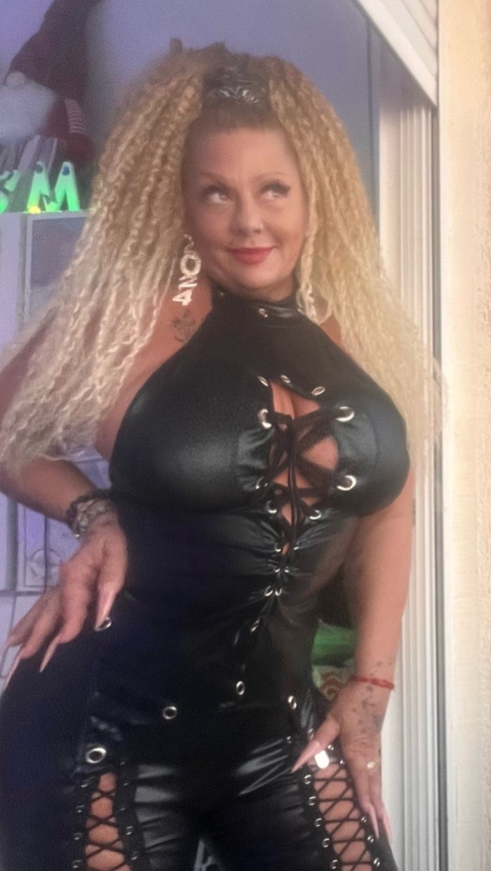 RITA… AMA DOMINA, VICIOSA, MÓRBOSA, PERVERTIDA, FANTASÍAS.