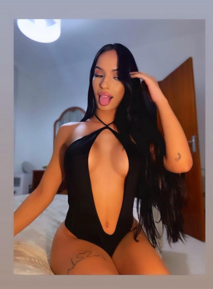 BELLA SPANISH TODA UNA DIOSA DE CURVAS FOGOSAS UNICA PARA TU PALADAR NOVEDA