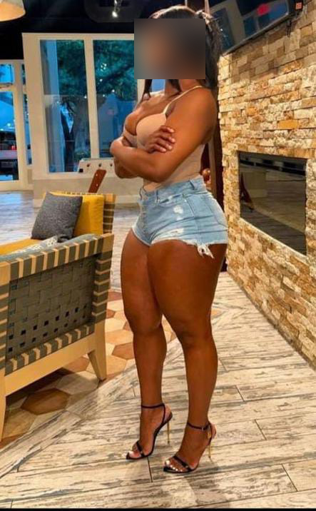 DULCE, CARIÑOSA Y TENTADORA ESCORT COLOMBIANA