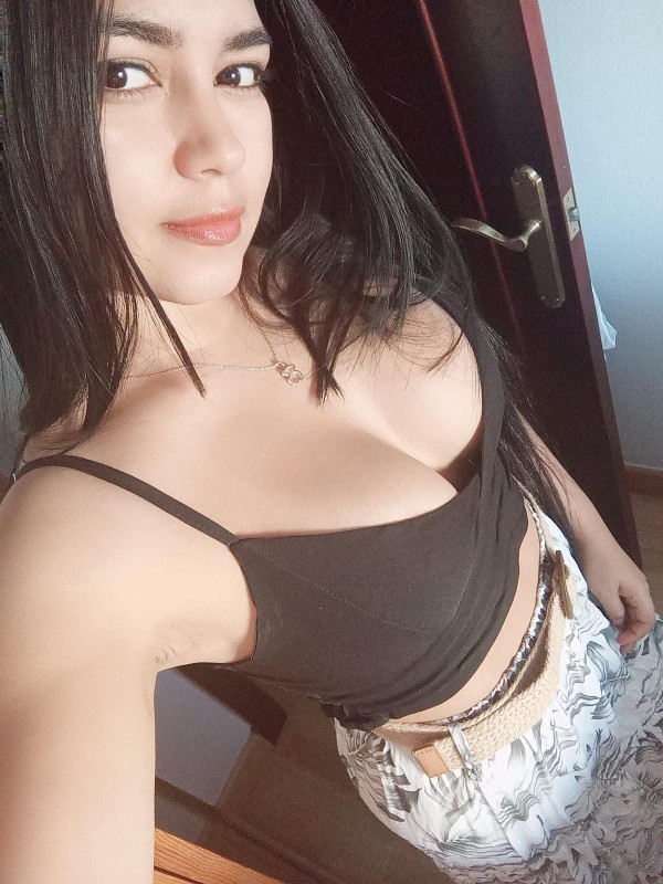 LORENA COLOMBIANA ,,,NOVEDAD TB SALIDAS