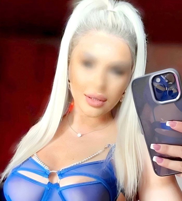 TOP ESCORT RUBIA IMPRESIONANTE