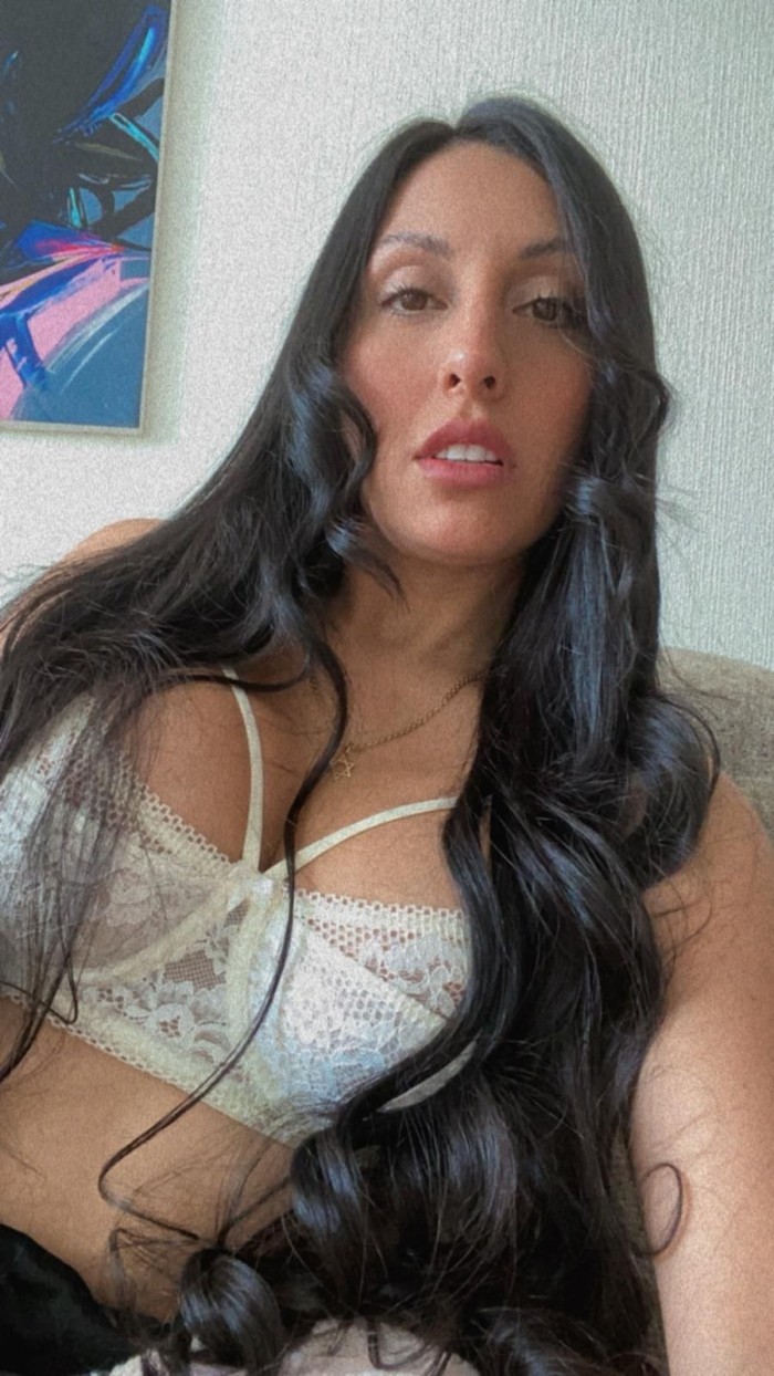 Nueva en Ourense. Sexy, caliente, sonriente, alegre