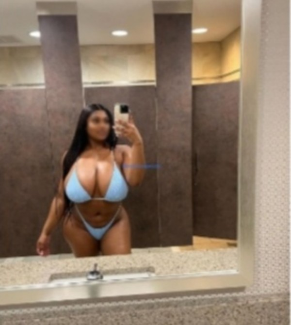 ESUBETANTE DIVORCIADA VEN Y FOLLAME CON PASION Y GANAS