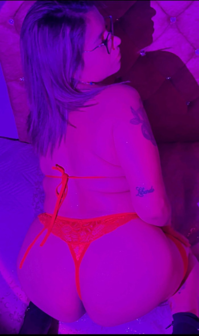 Colombianita Muy guapa recien llegada