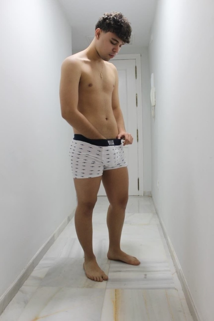 SAMMY NIÑATO RECIEN LLEGADO