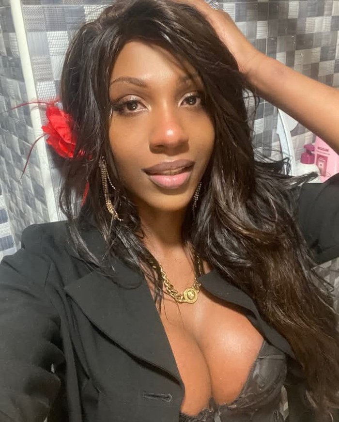 Ola soy gleicy una trans muy wapa y sexy