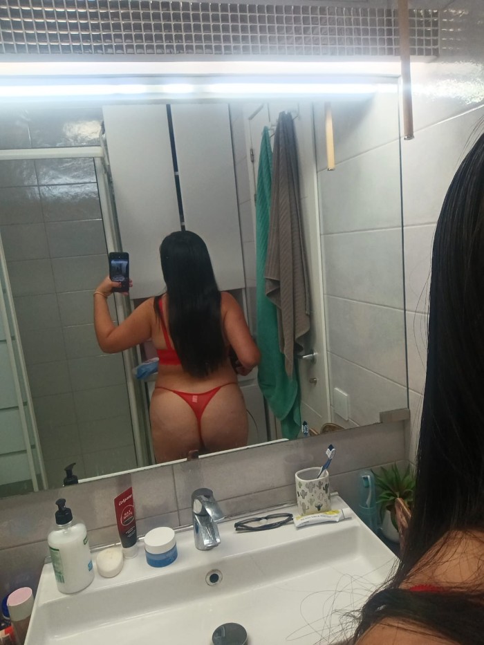 Chica colombiana muy ardiente EN SALAMANCA