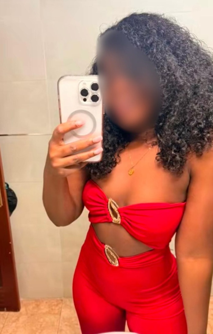 EN BORMUJOS QUITAME MIS TANGUITAS CON LA BOCA
