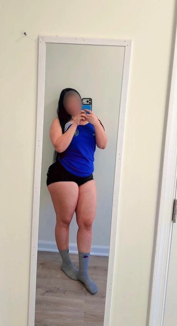 BELLA LATINA TODA UNA DIOSA DE CURVAS UNICAS PARA TI TE ATREVES