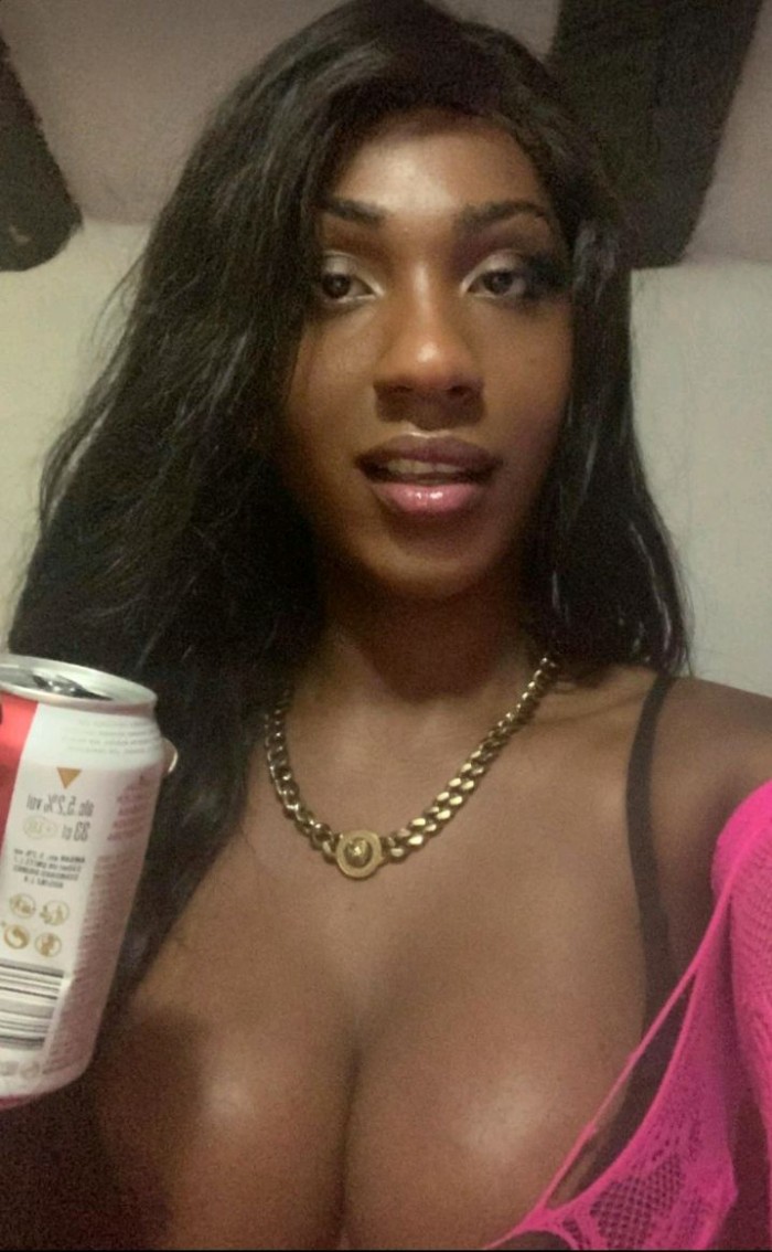Ola soy gleicy una trans muy wapa