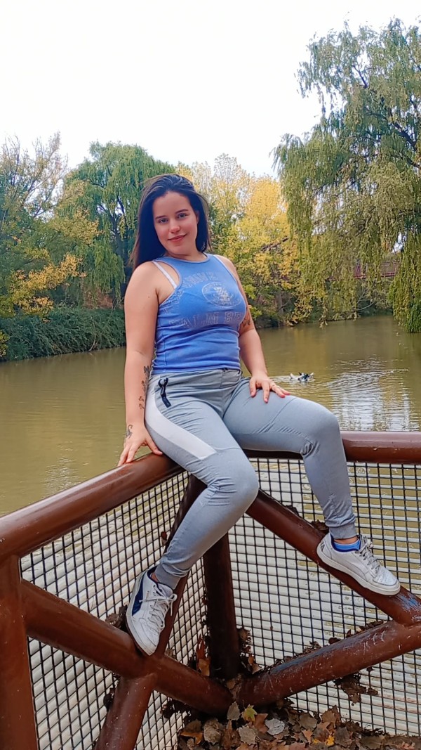 Novedad linda colombiana blanquita complaciente