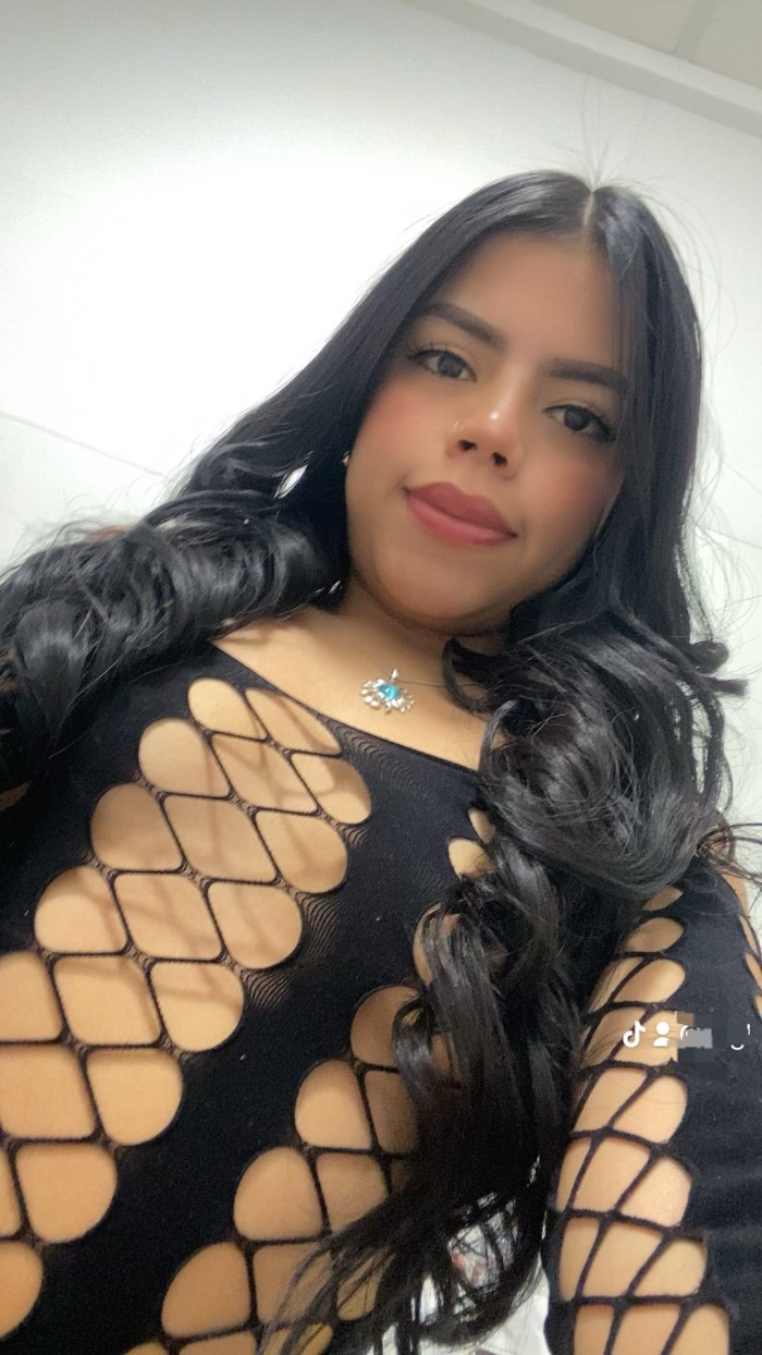 CHUPA POLLAS TE LA DEJARE ENSALIVADITA