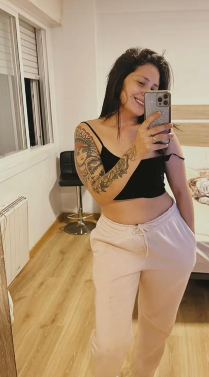 JOVEN DISCRETA SOLO HOTELES Y DOMICILIO 24 H.