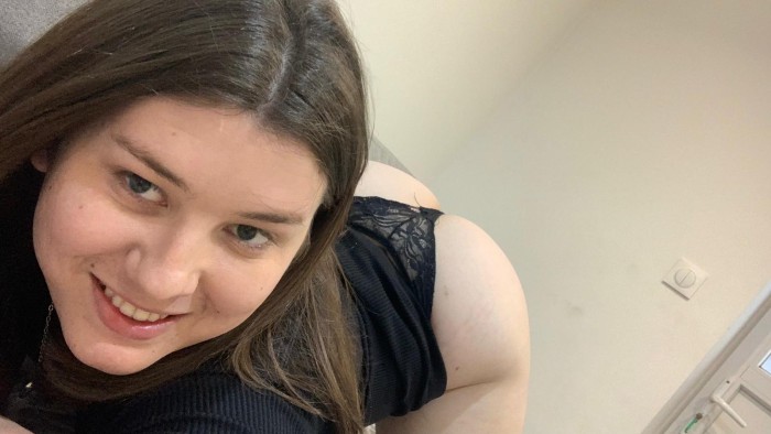 Vivian jovencita recen llegada