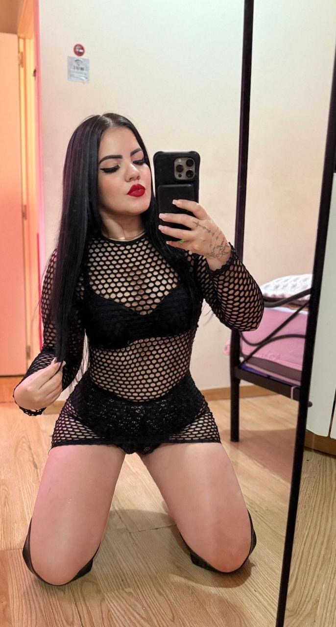 CACHONDA NOVEDAD, ADICTA AL SEXO