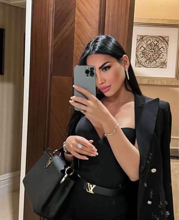 IMPRESIONANTE Luxury Doll IMPECABLE Puerto Banus