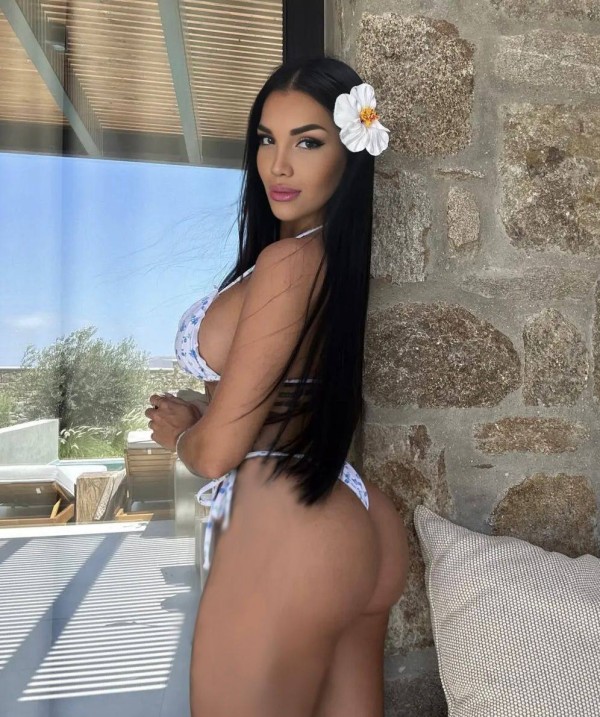 EXCLUSIVA LUXURY DOLL CALIENTE HOT 24h PUERTO BANU
