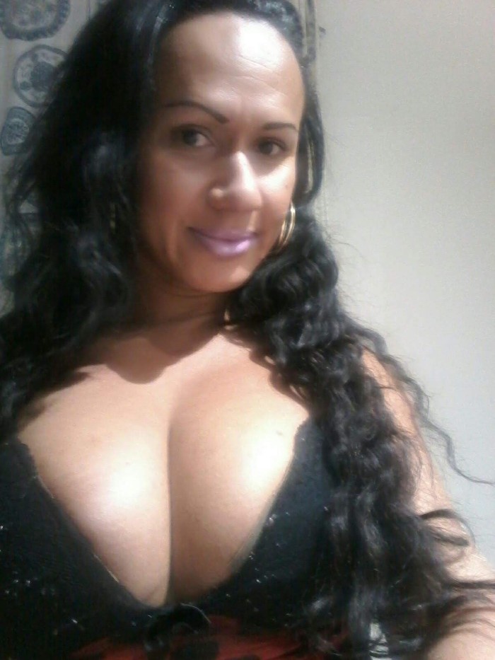 GABRIELA LA GATA SELVAJE DE BRASIL