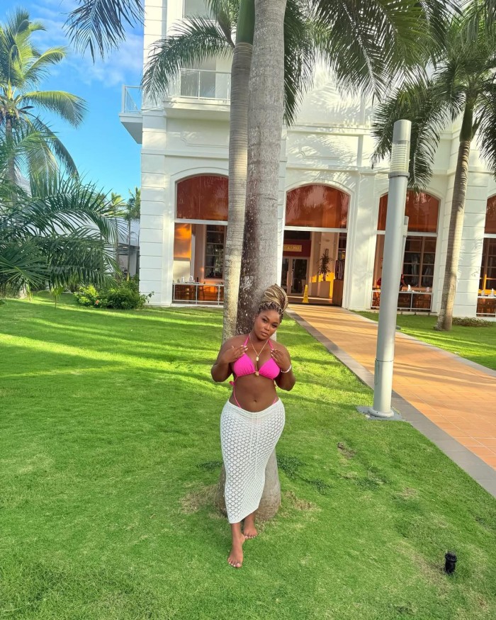 Latina Ardiente Novedad