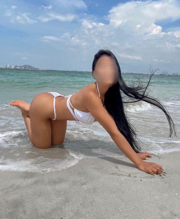 ALEJANDRA ESCORT PERFECTA PARA FIESTAS PRIVADAS