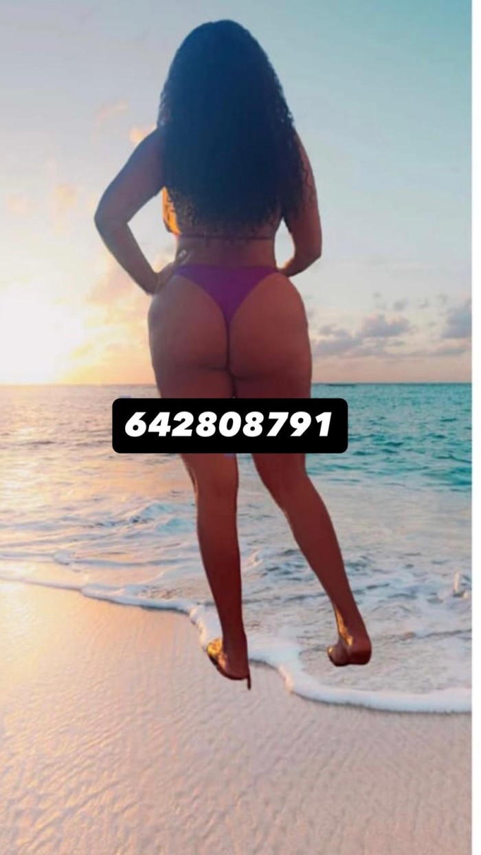 NUEVA EN TORROX COSTA SEXY