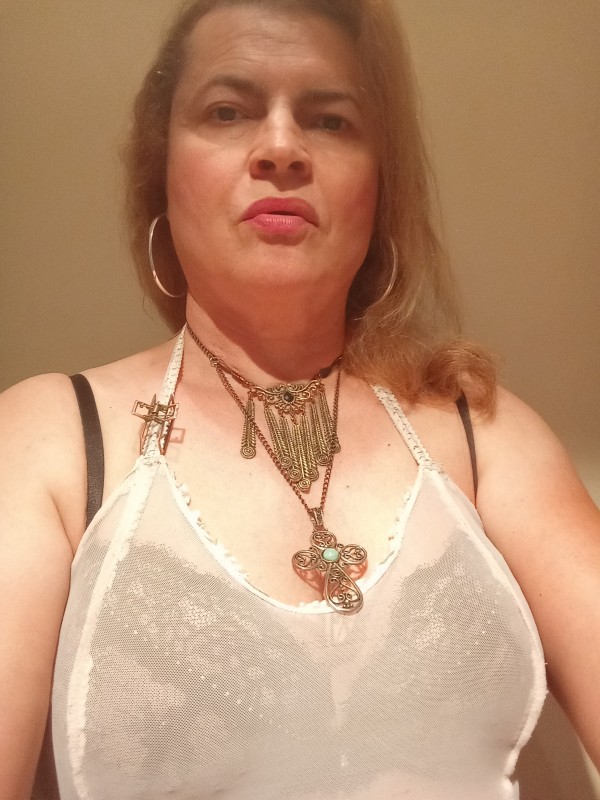 MONIK TRANS VICIOSA, MAMADORA CULONA E JUGUETONA