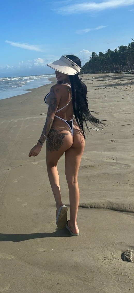 JOVENCITA EXCLUSIVA VIP COMPLACIENTE FRANCES FULL
