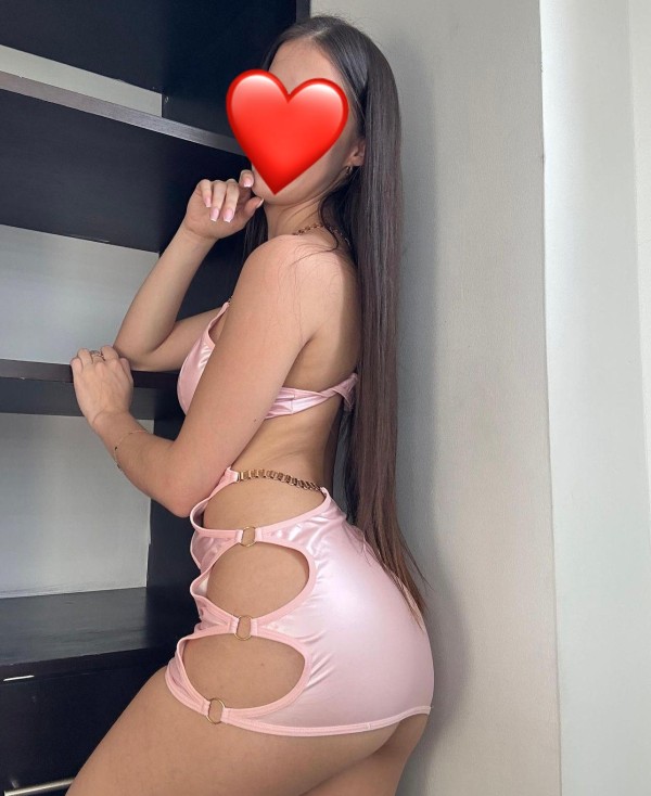 Jovencita recién llegada a tu cuidad