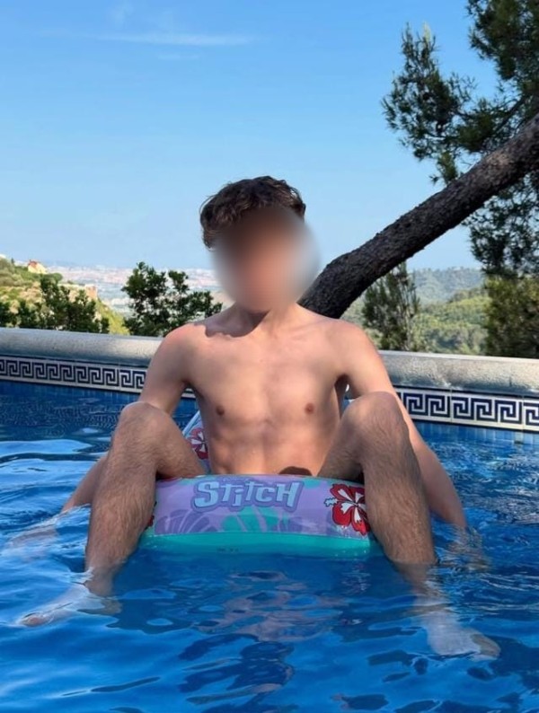 Activo y pasivo joven brasileño