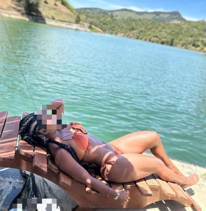 ARDIENTE LUJURIOSA IMPLICADA MORBOSA COMPLACIENTE