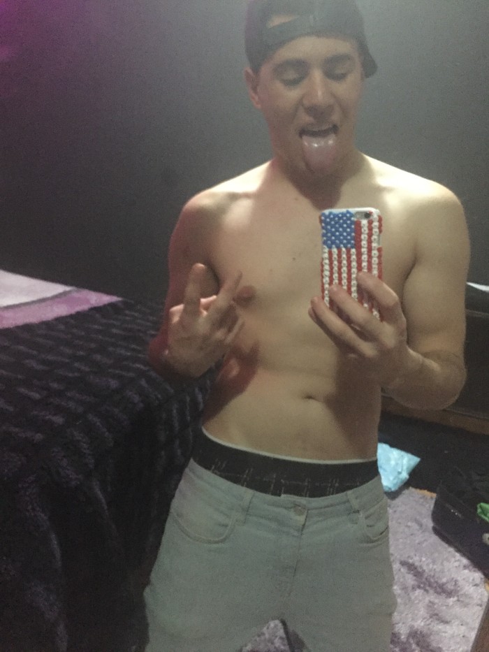 Avilés *SOLO SALIDAS* Roy Lechero