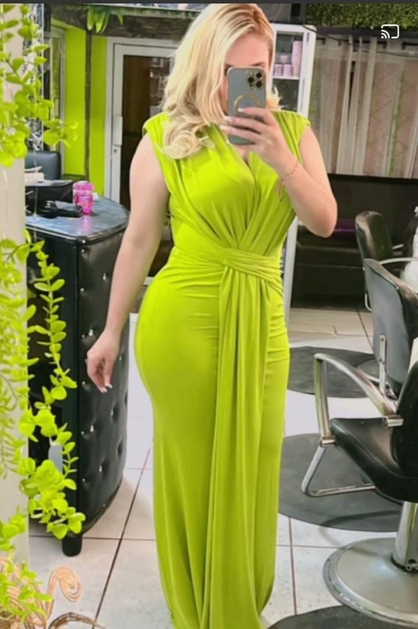 Paula super fiestera y golosa