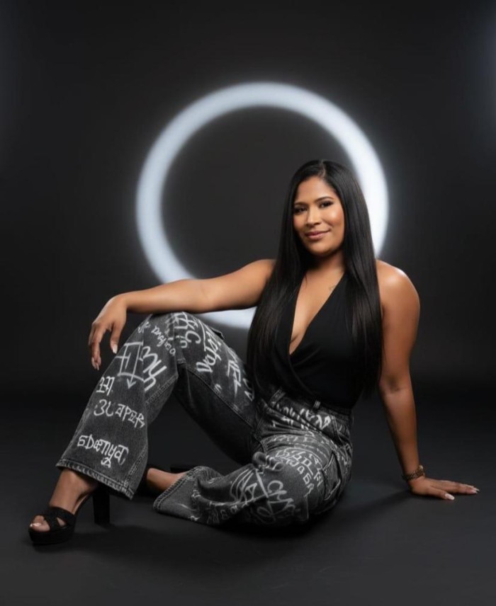 VALENTINA NUEVA EN SEVILLA