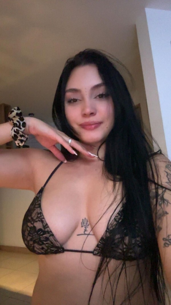 Lindas amiguitas recién llegadas