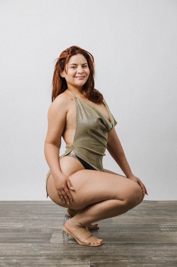 DIVERTIDA Y SENSUAL