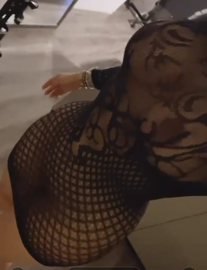 IMPLICADA DELICIOSA ARDIENTE COMPLACIENTE