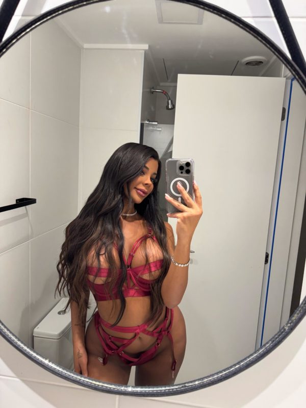 Diosa real del sexo y morbo completa