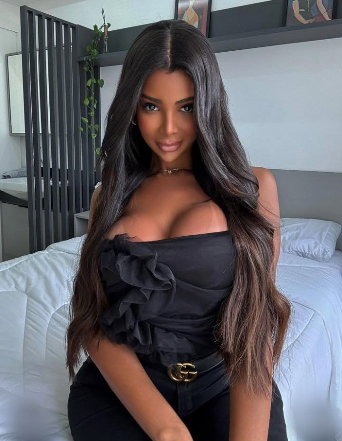 Diosa real del sexo y morbo completa