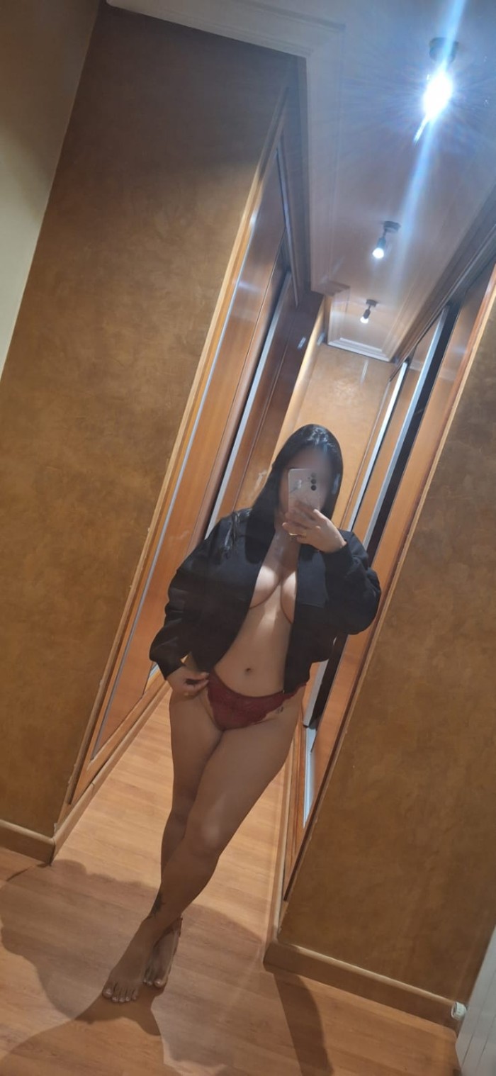 LATINA TETONA CON GANAS DE FIESTA…. OFERTAS