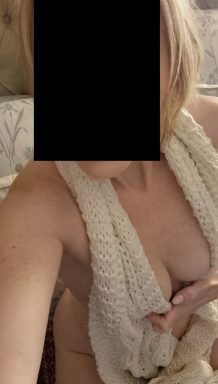 40TONA EXOTICA UNICA EN ISLA CHICA